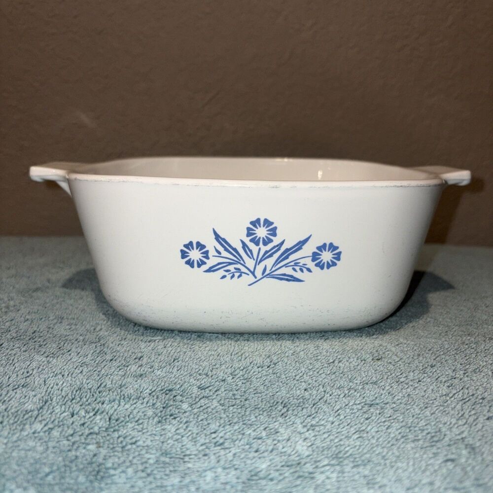 Vintage Blue Cornflower Corning Ware P-1 1/2-B 1 1/2 Qt Casserole USA No Lid